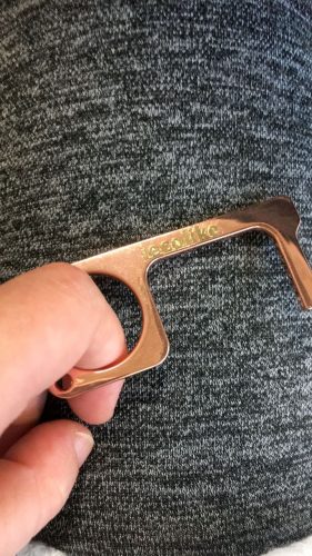 iecolike No Touch Door Opener Tool - Non-Contact Multitools and Stylus Supports Hands-Free Opening of Doors and Use of Keypads and POS Terminal, Safe Touch Tool for Keychains photo review